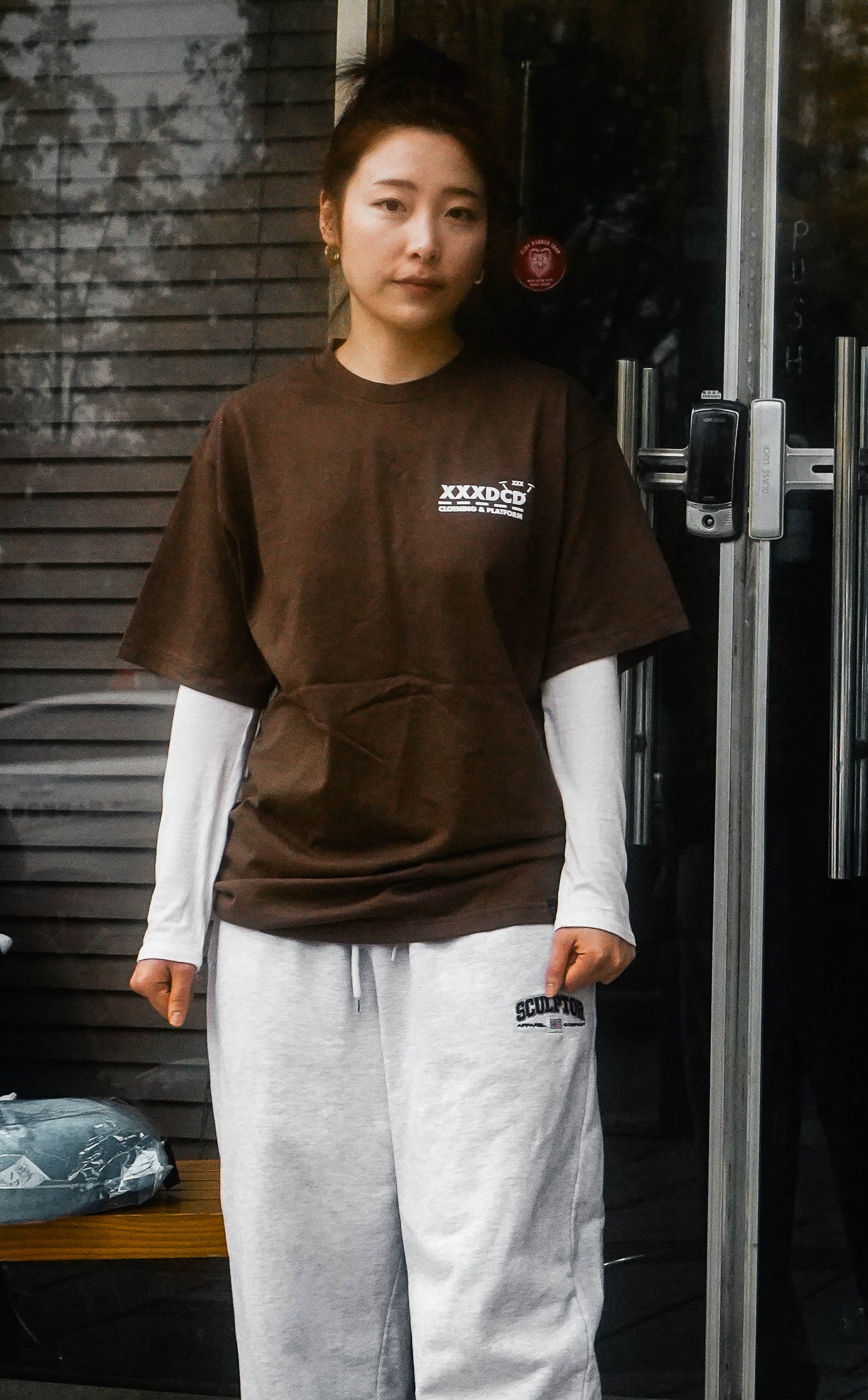 BUENOS PARA MADRUGAR T-SHIRT