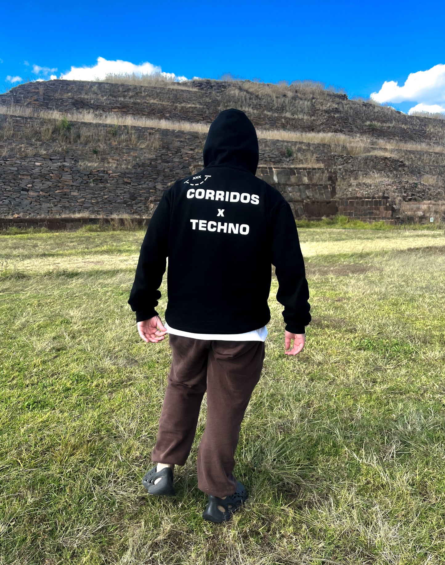 CORRIDOS X TECHNO HOODIE
